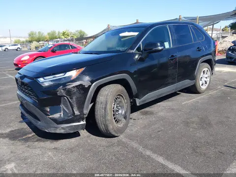 2025 Toyota RAV4 LE VIN 2T3K1RFV2SW414537 фото 2