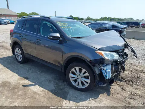 2T3DFREV6FW390437 — 2015 Toyota RAV4 Limited, Передняя часть (Front), фото до ремонта