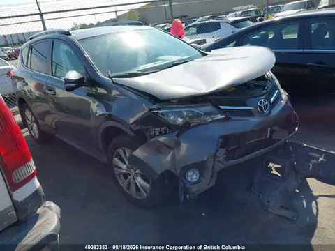 2T3DFREV5FW260438 — 2015 Toyota RAV4 Limited, Передняя часть (Front), фото до ремонта