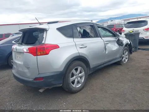 2015 Toyota Rav4 Limited VIN 2T3DFREV0FW319881 фото 4