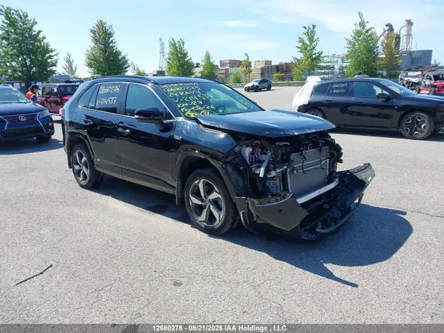 JTMGB3FV0RD214537 — 2024 Toyota RAV4 Prime XSE, Передняя часть (Front), фото до ремонта