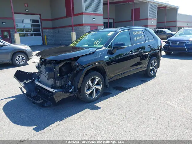 JTMGB3FV0RD214537 — 2024 Toyota RAV4 Prime XSE, фото 2 с аукциона IAAI 14.10.2026, Передняя часть