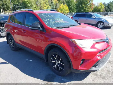 2T3JFREV0GW449373 — 2016 Toyota RAV4 SE, Подтопление (Water), фото до ремонта