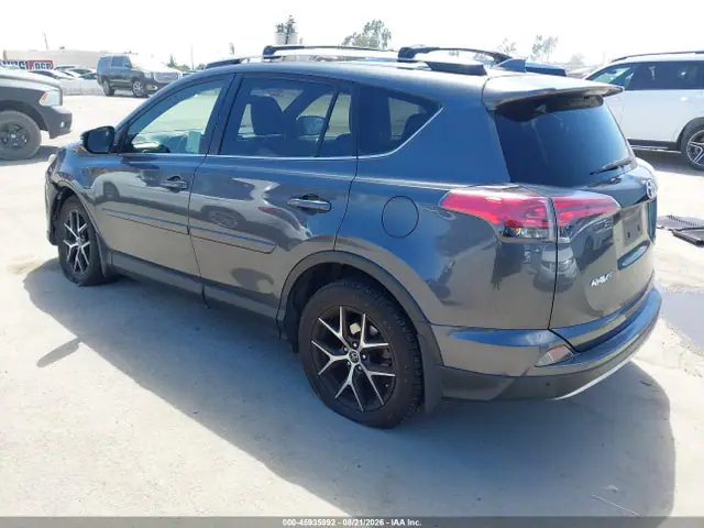 JTMJFREV0GD187979 — 2016 Toyota RAV4 SE, фото 3 с аукциона IAAI 14.10.2026, Передняя часть слева