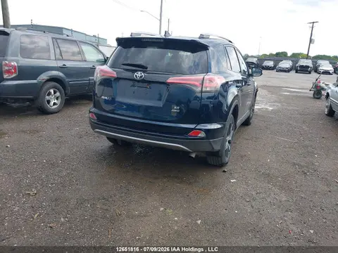2017 Toyota RAV4 SE VIN 2T3JFREV8HW693516 фото 4