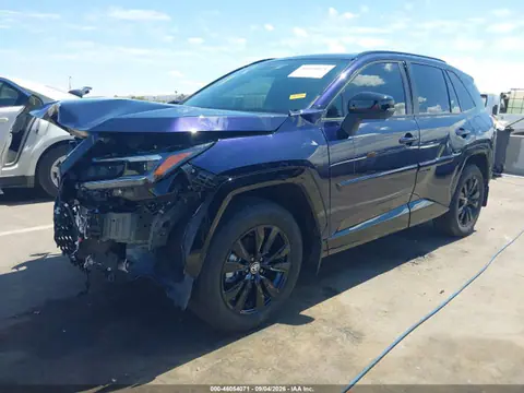 2026 Toyota RAV4 SE VIN JTM6DRBV6TJ007268 фото 2