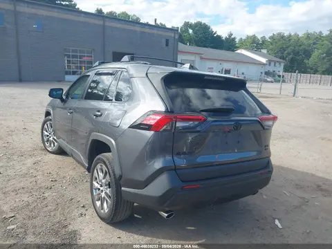 2021 Toyota Rav4 Xle Premium VIN 2T3A1RFV8MC154743 фото 3