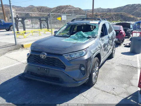 2021 Toyota Rav4 Xle Premium VIN 2T3C1RFV4MC172214 фото 2