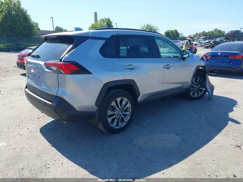 2023 Toyota Rav4 Xle Premium VIN 2T3A1RFV5PC392098 фото 4