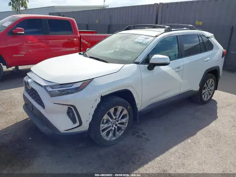 2023 Toyota Rav4 Xle Premium VIN 2T3C1RFV6PW279994 фото 2