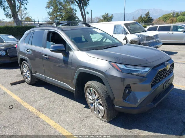 2024 Toyota Rav4 Xle Premium VIN 2T3C1RFV9RC260196 фото 1