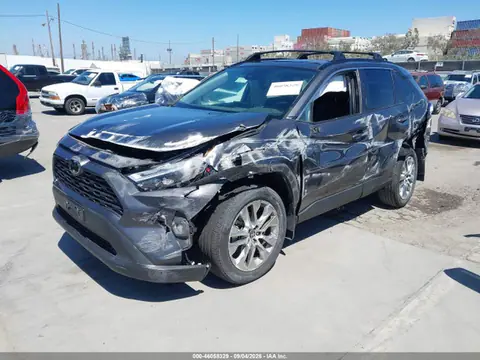 2024 Toyota Rav4 Xle Premium VIN 2T3C1RFV5RW353358 фото 2