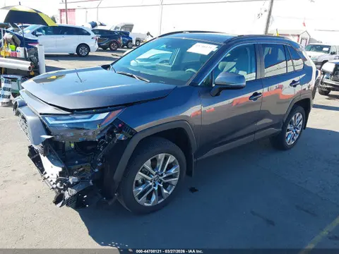 2025 Toyota Rav4 Xle Premium VIN 2T3A1RFV7SC525047 фото 2