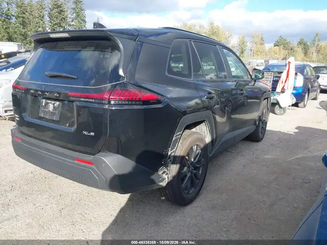 2T36CRAV8TW006113 — 2026 Toyota RAV4 XLE Premium, фото 4 с аукциона IAAI 14.10.2026, Передняя часть слева