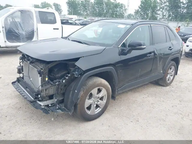 2T3RWRFV4PW161728 — 2023 Toyota RAV4 XLE/Woodland Edition, фото 2 с аукциона IAAI 14.10.2026, Передняя часть