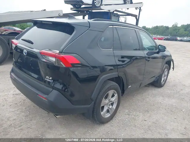 2T3RWRFV4PW161728 — 2023 Toyota RAV4 XLE/Woodland Edition, фото 4 с аукциона IAAI 14.10.2026, Передняя часть