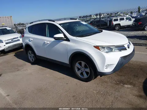 2T3RFREV3EW203319 — 2014 Toyota RAV4 XLE, Левый бок (Left Side), фото до ремонта