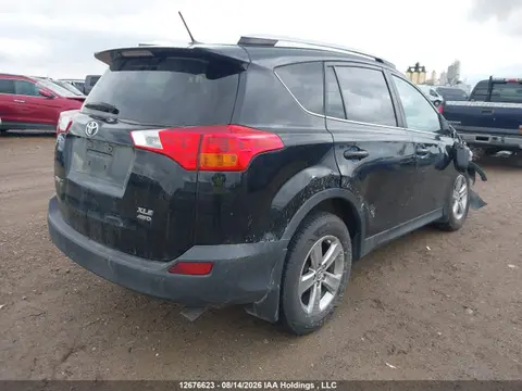 2015 Toyota Rav4 Xle VIN 2T3RFREV0FW241074 фото 4