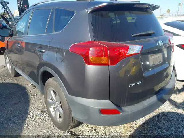 2T3WFREV5FW171428 — 2015 Toyota RAV4 XLE, фото 3 с аукциона IAAI 30.09.2026, Передняя часть слева