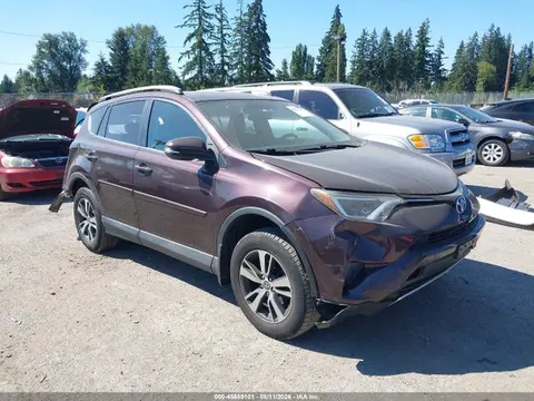 2T3RFREV0GW465382 — 2016 Toyota RAV4 XLE, Естественный износ (Normal Wear & Tear), фото до ремонта