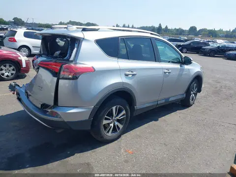 2016 Toyota Rav4 Xle VIN 2T3RFREV4GW422213 фото 4