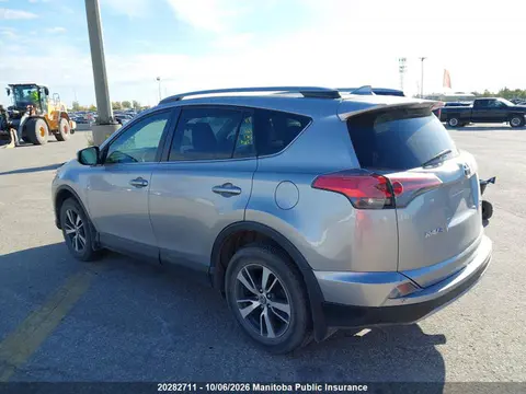 2017 Toyota Rav4 Xle VIN 2T3RFREV9HW635045 фото 3