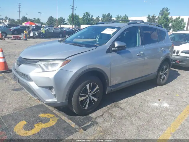 2T3WFREV8HW345463 — 2017 Toyota RAV4 XLE, фото 2 с аукциона IAAI 29.09.2026, Задняя часть