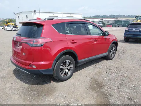2017 Toyota Rav4 Xle VIN 2T3RFREV2HW563203 фото 4