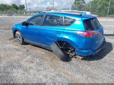 2018 Toyota Rav4 Xle VIN JTMRFREV0JJ203500 фото 3