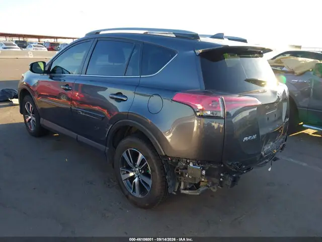 JTMWFREV8JJ740005 — 2018 Toyota RAV4 XLE, фото 3 с аукциона IAAI 29.09.2026, Задняя часть