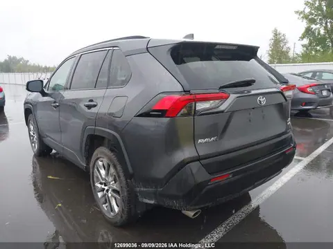 2019 Toyota Rav4 Xle VIN 2T3R1RFV5KW010369 фото 3