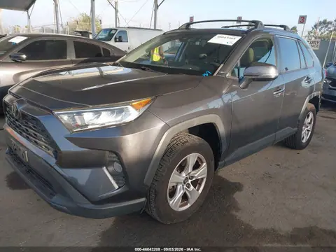 2019 Toyota Rav4 Xle VIN JTMW1RFV1KD504082 фото 2