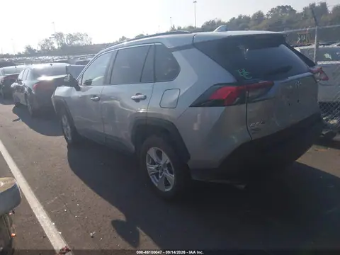 2019 Toyota Rav4 Xle VIN 2T3P1RFV6KW055294 фото 3