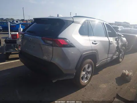 2019 Toyota Rav4 Xle VIN 2T3P1RFV6KW055294 фото 4