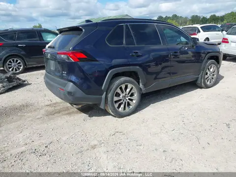 2020 Toyota Rav4 Xle VIN 2T3R1RFV5LW113602 фото 4