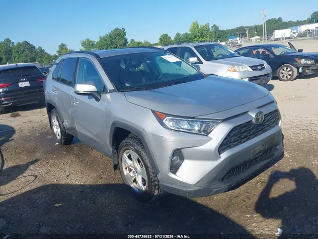 2020 Toyota Rav4 Xle VIN 2T3P1RFV0LW093332 фото 1
