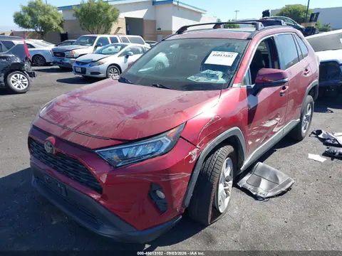 2021 Toyota Rav4 Xle VIN 2T3W1RFV3MW105695 фото 2
