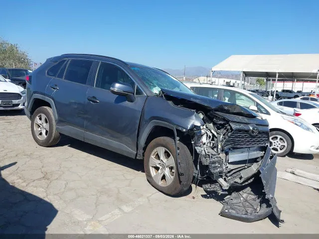2021 Toyota Rav4 Xle VIN 2T3W1RFV1MC119161 фото 1