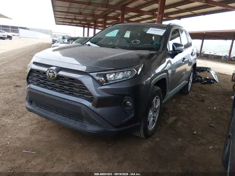 2021 Toyota Rav4 Xle VIN 2T3W1RFV8MC147202 фото 2
