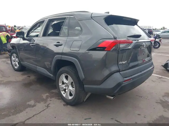 2021 Toyota Rav4 Xle VIN 2T3W1RFV2MW121547 фото 3