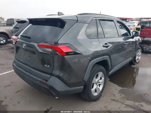 2021 Toyota Rav4 Xle VIN 2T3W1RFV2MW121547 фото 4