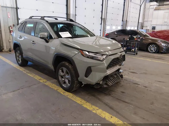 2022 Toyota Rav4 Xle VIN 2T3P1RFV0NW249601 фото 1