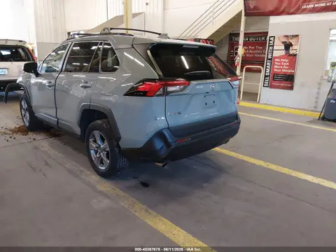 2022 Toyota Rav4 Xle VIN 2T3P1RFV0NW249601 фото 3