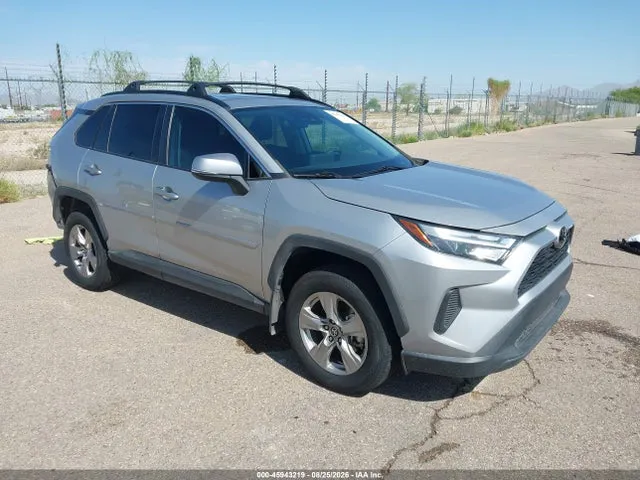 2023 Toyota Rav4 Xle VIN 2T3W1RFV3PW244004 фото 1