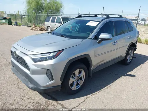 2023 Toyota Rav4 Xle VIN 2T3W1RFV3PW244004 фото 2