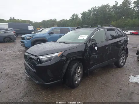 2023 Toyota Rav4 Xle VIN JTMP1RFV9PD095891 фото 2