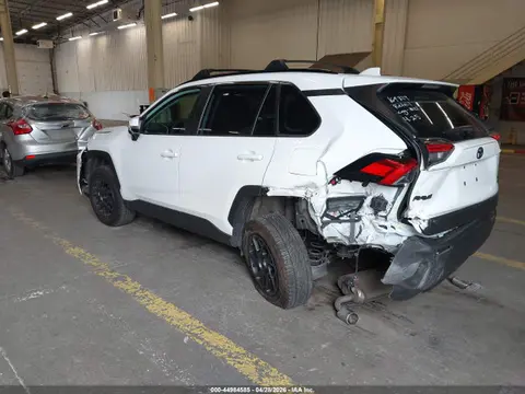 2024 Toyota Rav4 Xle VIN 2T3P1RFVXRC470131 фото 3