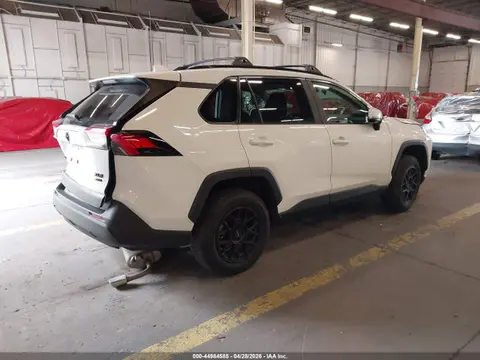2024 Toyota Rav4 Xle VIN 2T3P1RFVXRC470131 фото 4