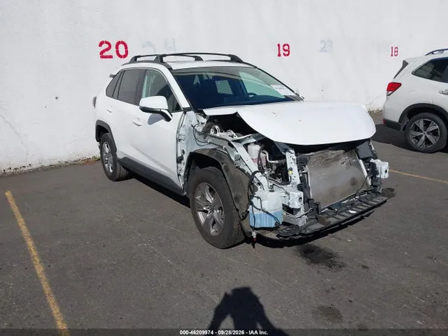 2024 Toyota Rav4 Xle VIN 2T3P1RFV8RC394005 фото 1