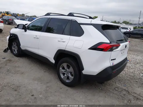 2025 Toyota Rav4 Xle VIN 2T3P1RFV4SW621632 фото 3